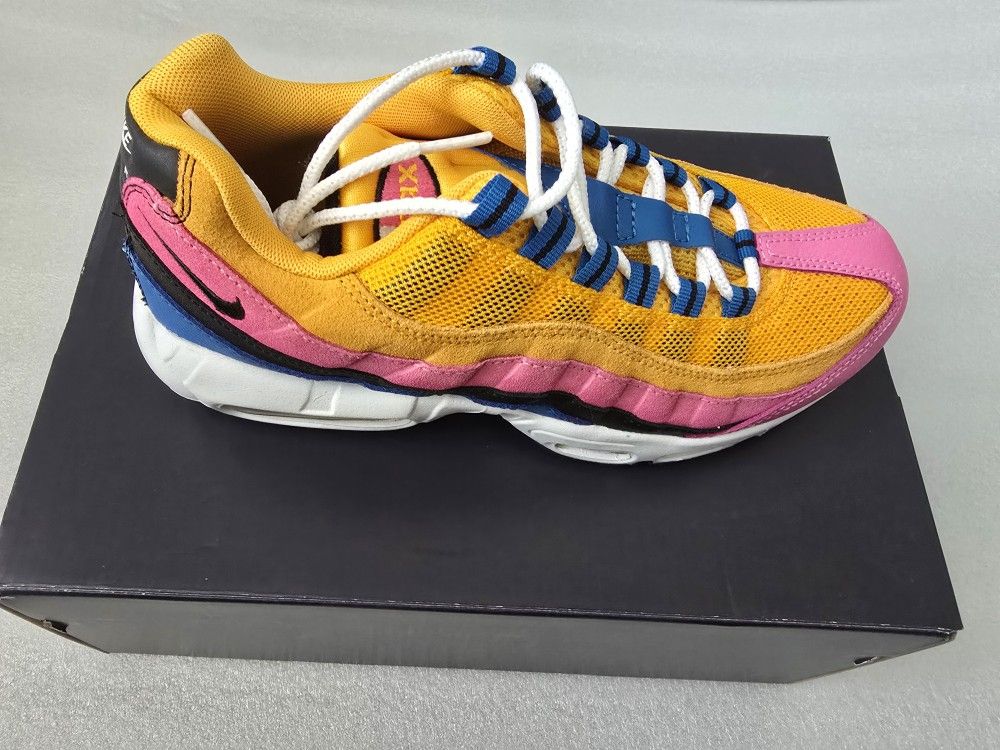 Womens NIKE Air Max 95 ' ACG