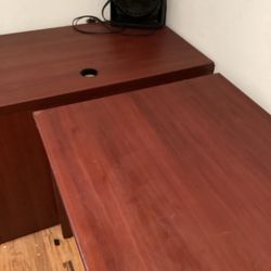 Very Nice Desk With Side Cabinet Draw