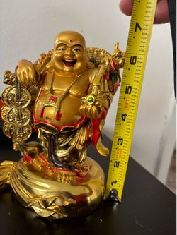 Golden Buddha statue