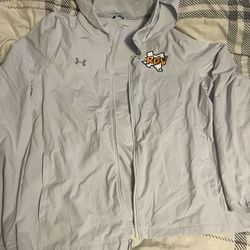 Woman’s UTRGV Jacket Size Large. 