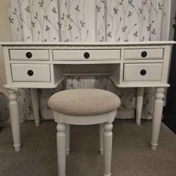 Desk Vanity