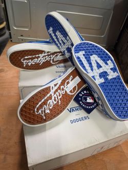 Vans x Dodgers Blue Checkerboard Low-Top Sneakers size 9.5 low 7 low and 10 high NO TRADES