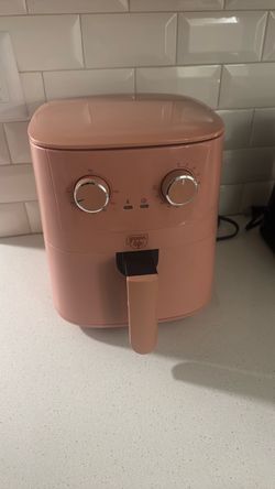 Pink air fryer
