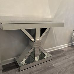 Console table