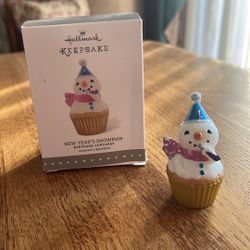 Hallmark “New Year’s Snowman” Ornament
