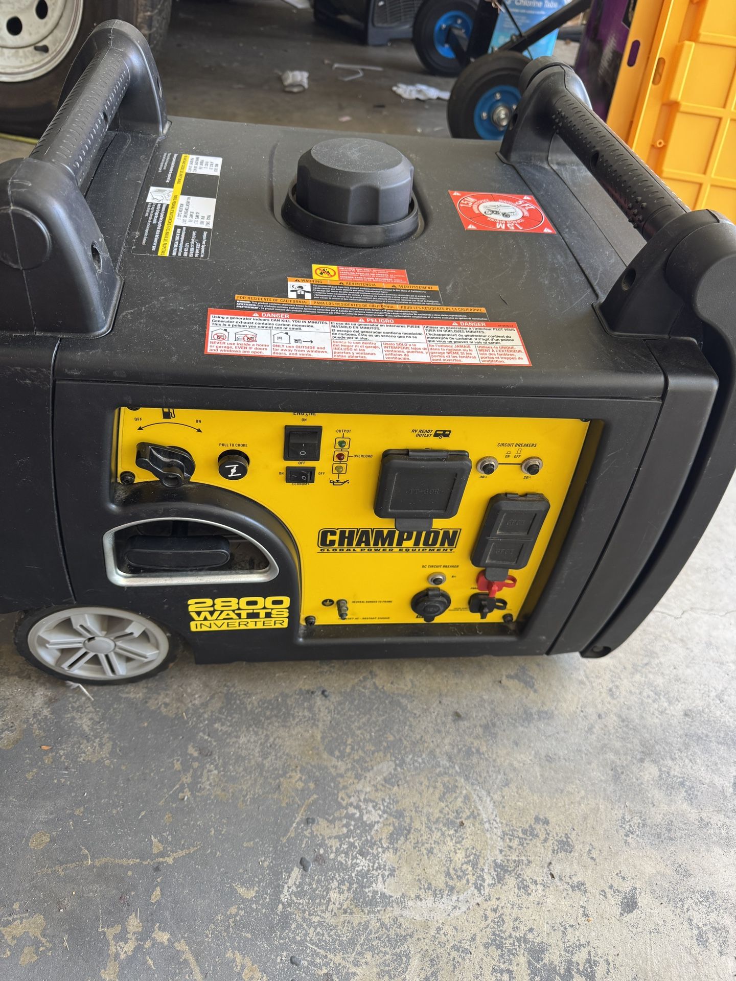 2800 Watt Champion Inverter Generator (read Description)