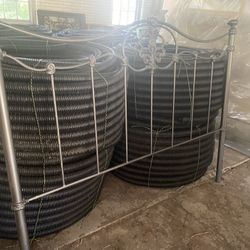 Iron Beds With Frames