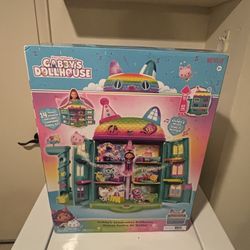 Gabbys Dollhouse 