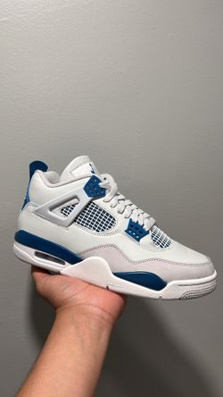 Jordan 4 Military Blue 