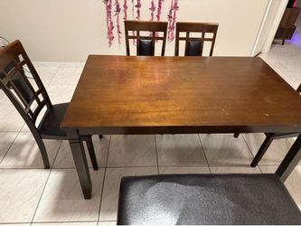 Dining Table 4 chairs 1 bench