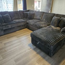 Brand New Sectional Pull Out Bed With Storage Chaise & Pull Out Bed $1499