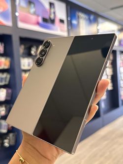 Galaxy z Fold 6 256gb carrier Unlocked
