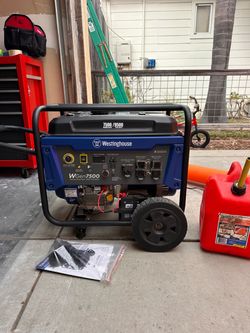 Westinghouse WGen7500 Remote Electric Start 9500 Starting / 7500 Running Watt Gasoline