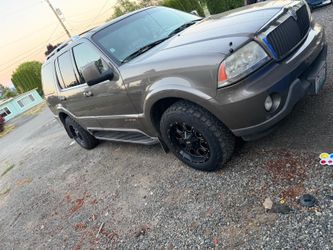 2004 Lincoln Aviator