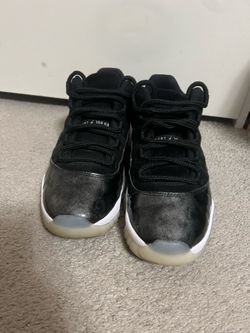 VNDS JORDAN 11 LOW BARON SIZE 9