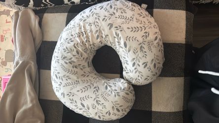 Boppy Nursing Pillow with Cover