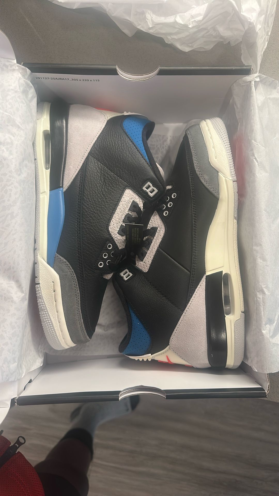 Jordan 3 Retro OG Rare Air (GS)  Size 7y