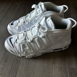 Nike Uptempo 