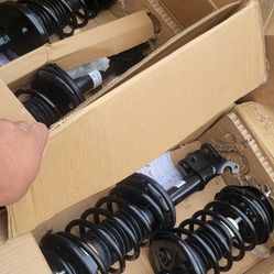 1993---2002 Toyota Corolla /Chevy Prizm Front & Rear Struts Assembly