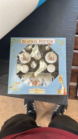 Miniature tea set