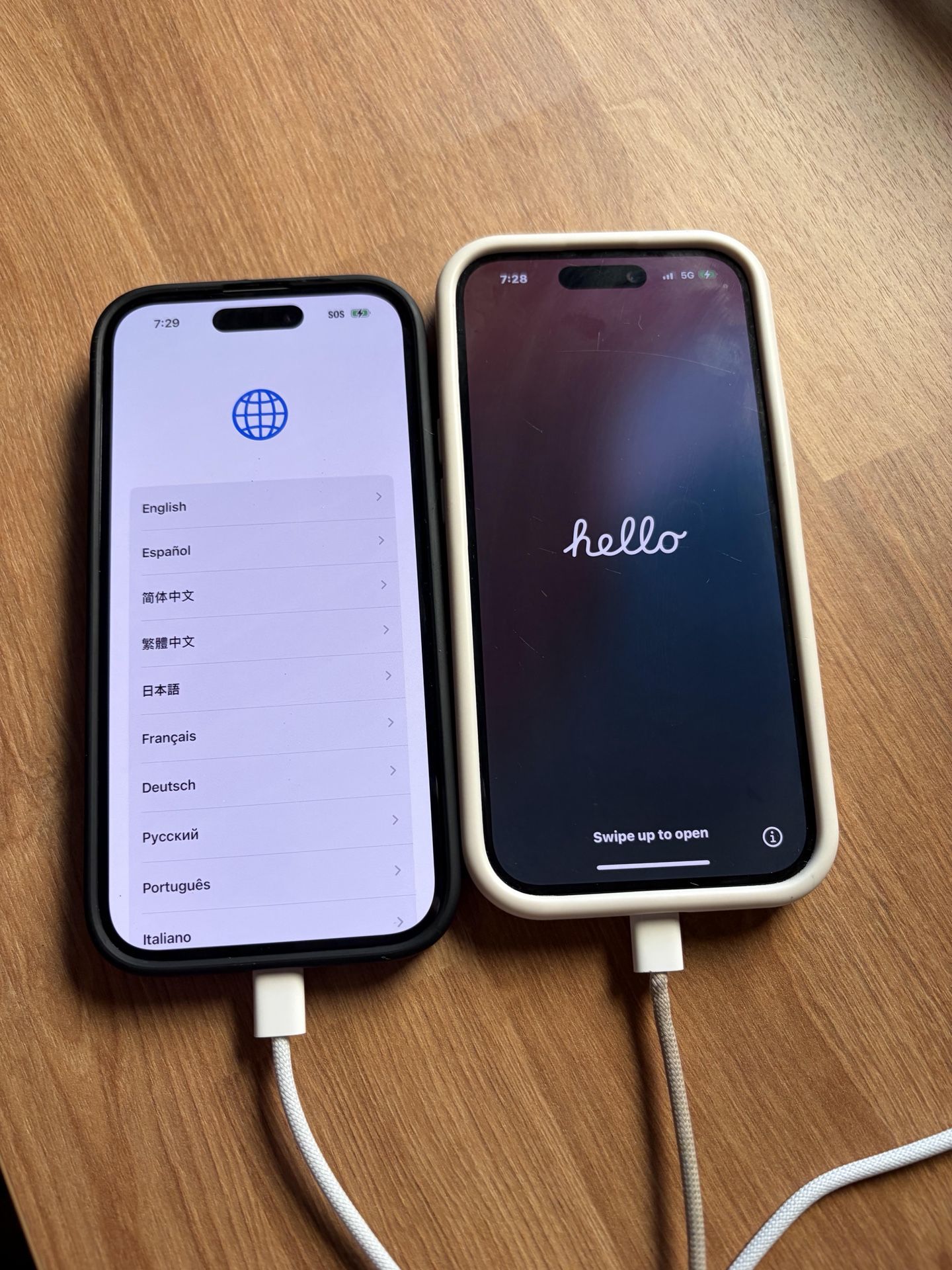 Apple iPhone 15  128GB