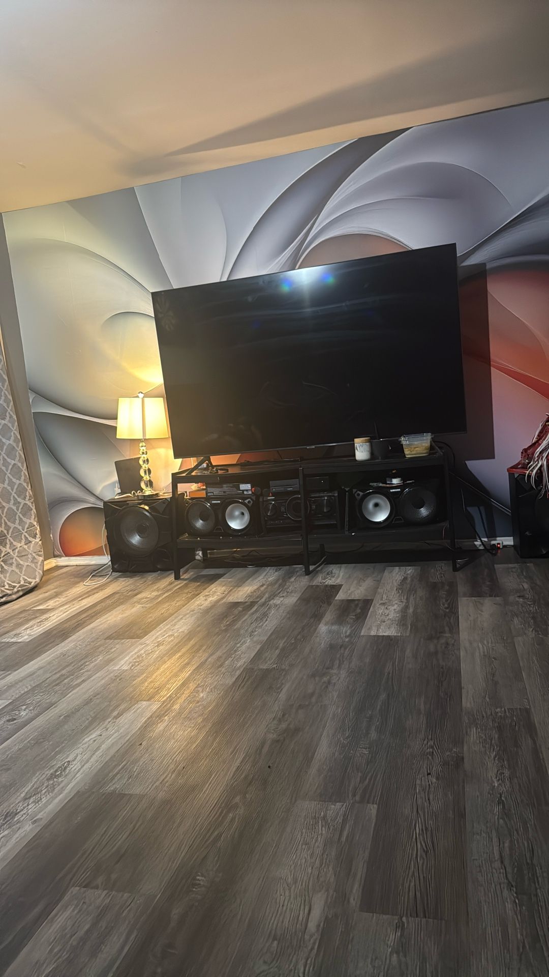 Samsung 75" DU6900 Series 4K UHD Smart TV