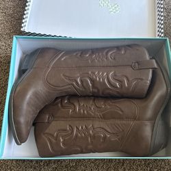 Brown Boots Size 8