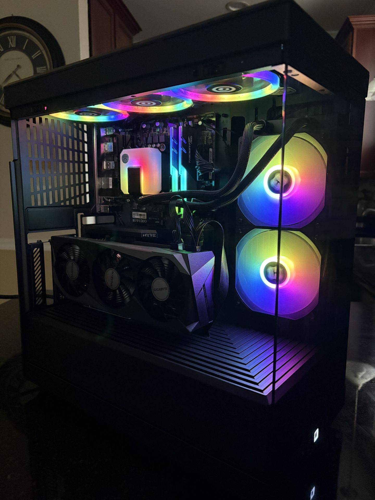 ALL BLACK GAMING PC