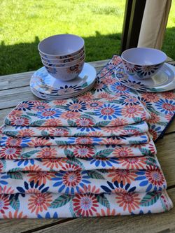 Table Mats And Plates