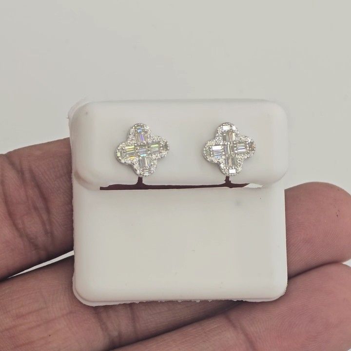 925 Sterling Silver Moissanite Diamond Stud Earring 