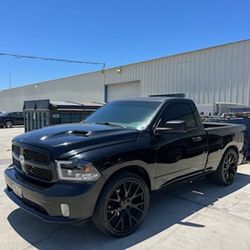 Dodge Ram Short Bed 2 Door 2dr 2014