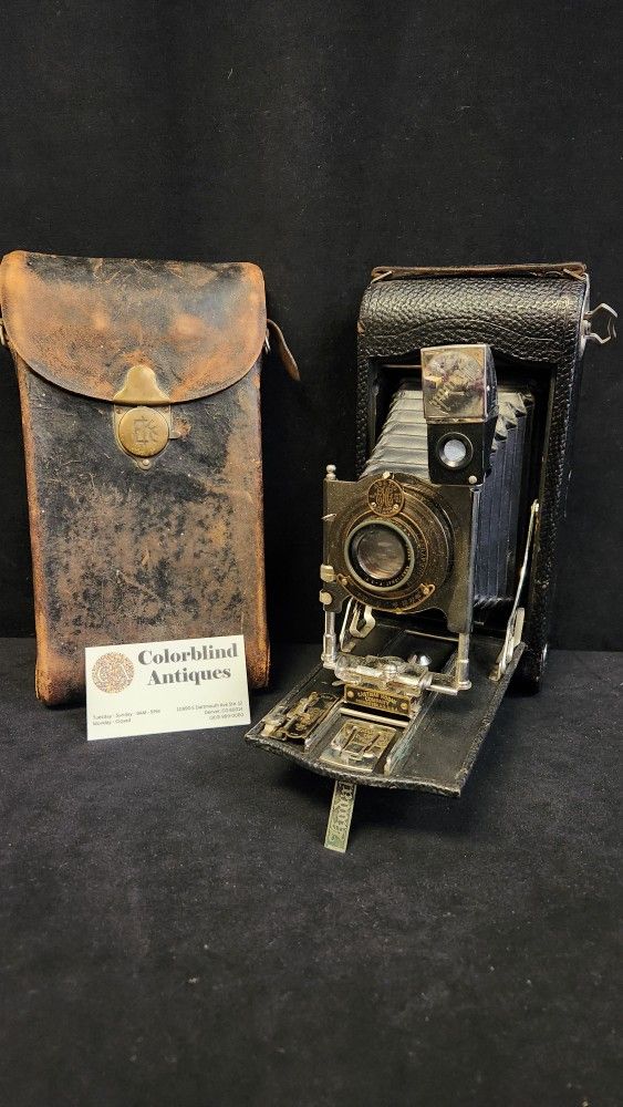 Colorblind Antiques Just Opened In Denver