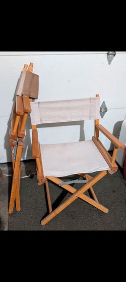 Captain's chairs
