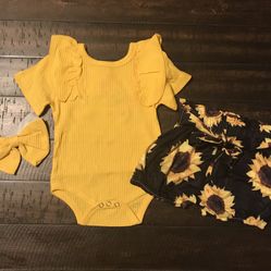 Brand NEW 3 Piece Baby Girl Bodysuit With Floral Shorts & Headband Included $20