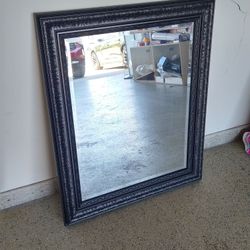 Mirror Size 29.5 x 35.25
