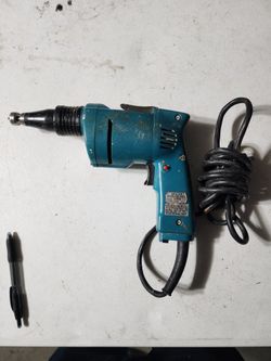Makita drywall screw gun