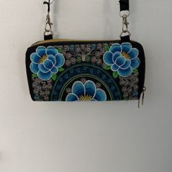 Crossbody bag