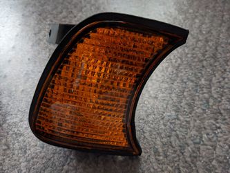 Depo E34 front turn signal lights. Pair
