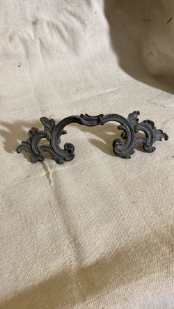 Decorative Drawer Pulls
