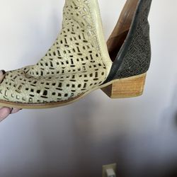 REDUCED!  Cool Leather Booties
