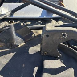 MUSTANG POWER STEERING PUMP Bracket 351 / BOSS 302 - USED