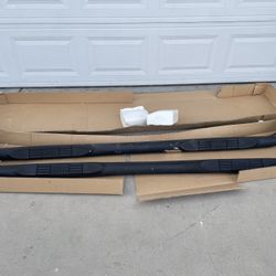 3" SIDE BAR - BLACK POWDERCOATED 99-13 FORDF250/350/450/550 SUPER DUTY CREW CAB Part #212460 Part number 212460 refers to the Steelcraft 3" Black Roun