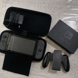 Nintendo Switch 