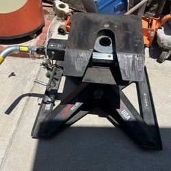 Demco Fifth Wheel