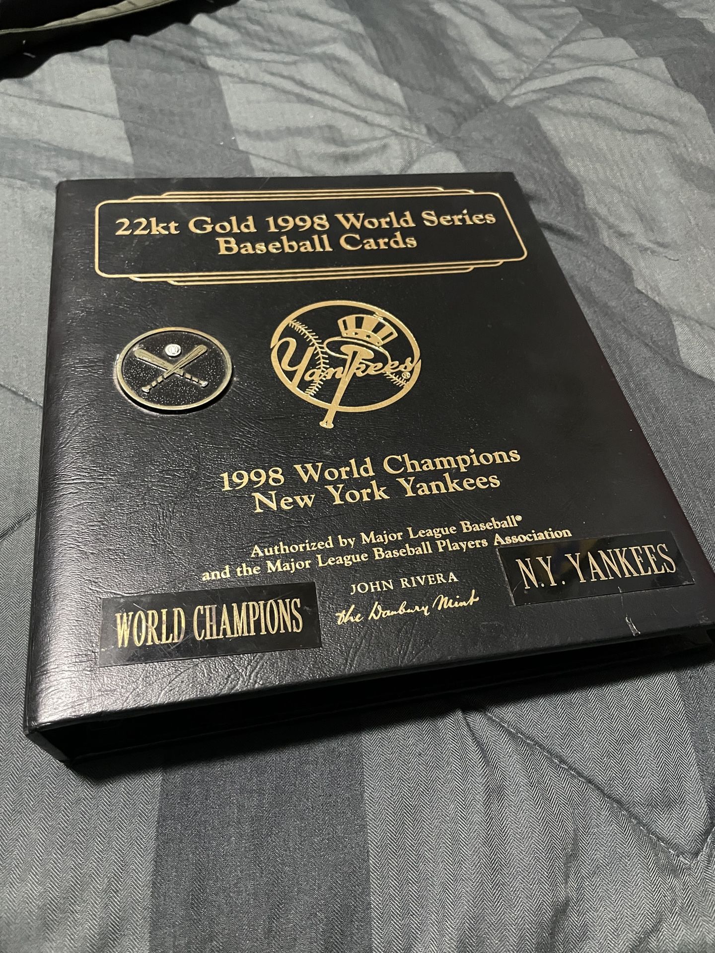 22kt Gold 1998 World Series Baseball Cards