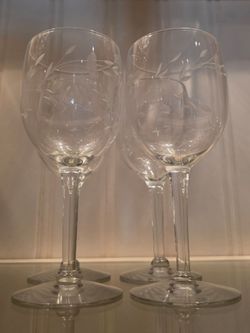 Vintage Princess House Heritage Crystal Wine Glasses – Etched Floral Pattern, Set of 4