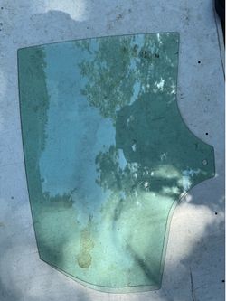 2012-2018 Ford Focus Door glass