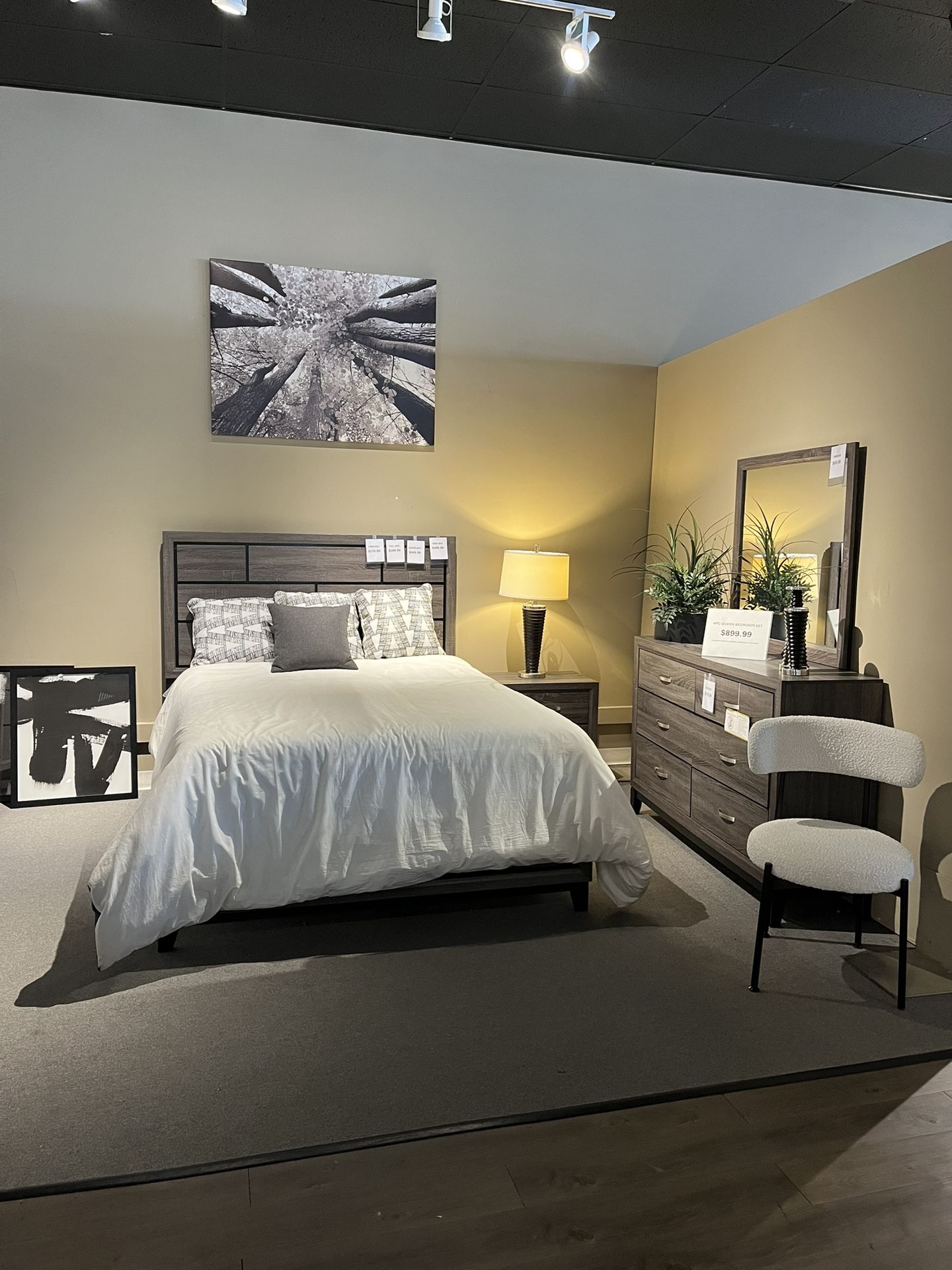 Grey 4PC King bedroom set