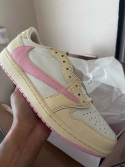 Travis Scott SHY PINK MUSLIN