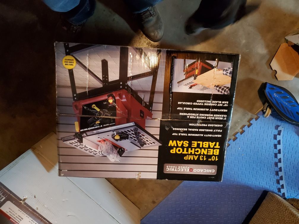 Chicago brand 13amp table saw